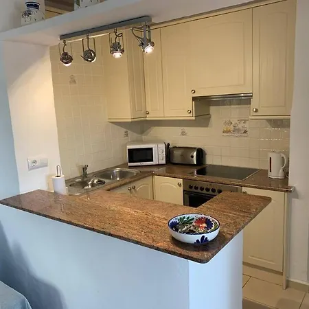 Vila A Lovely Two Bedroom On Villotel Complex. Cumbre del Sol
